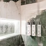 Boe Luxury 酒店 Sarandë