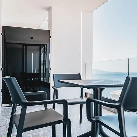 Boe Luxury 4* Sarandë
