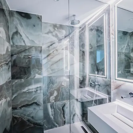Hotel Boe Luxury