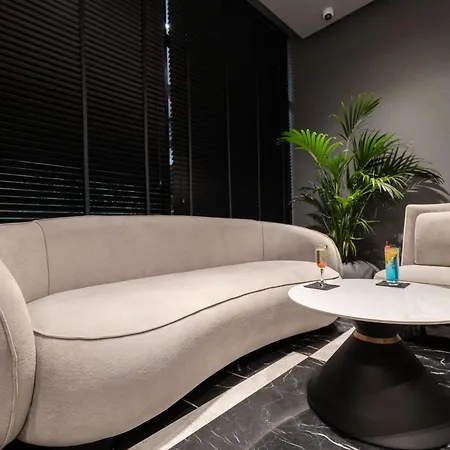Отель Boe Luxury
