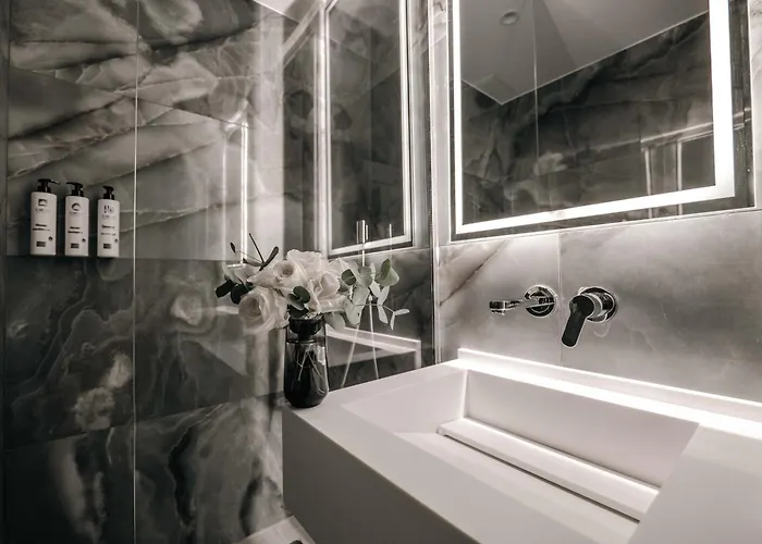 Boe Luxury 4* Saranda