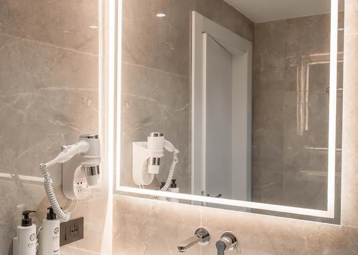 Boe Luxury Otel Saranda